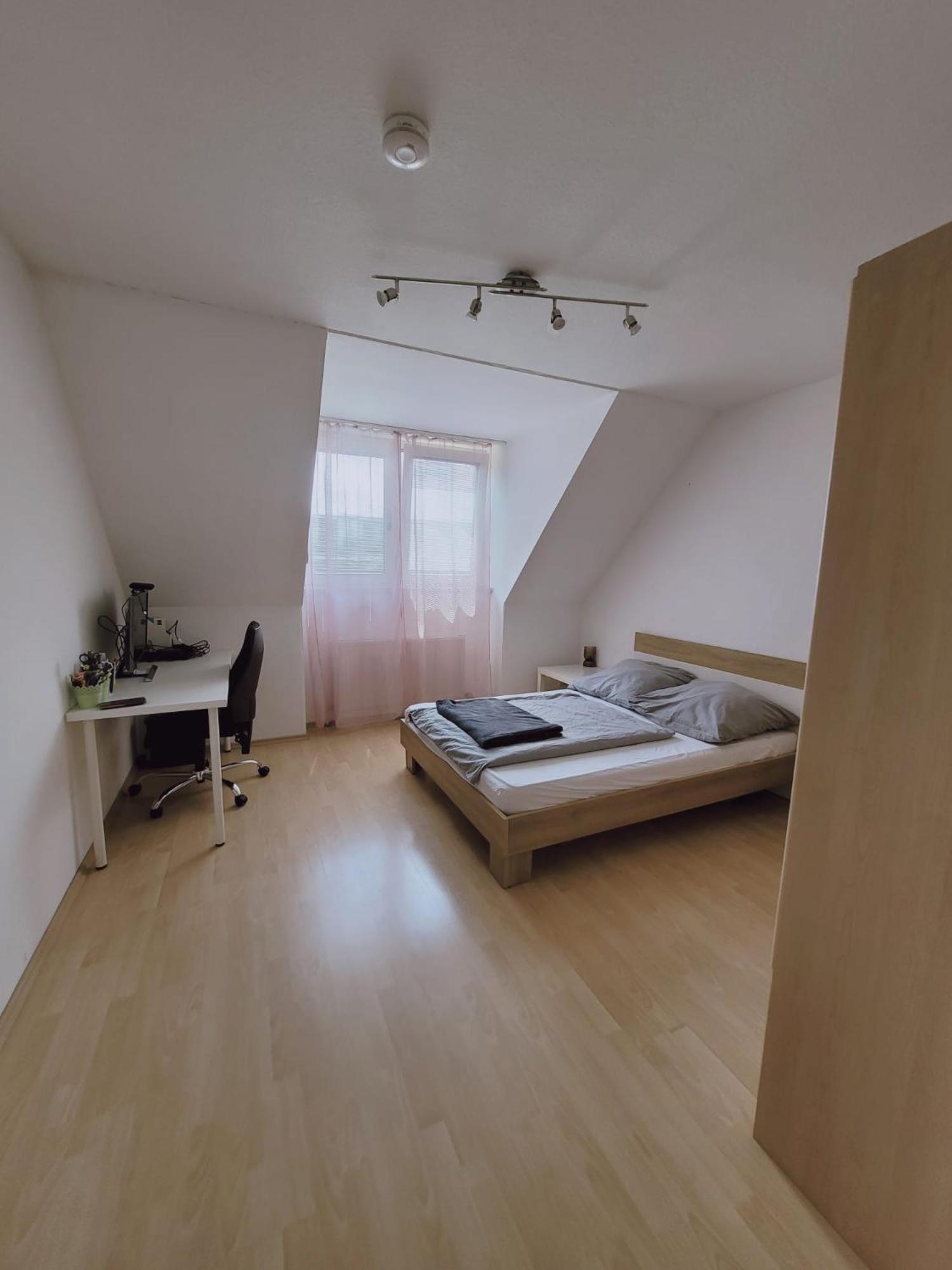 Zentrale 2 Zimmer-Wohnung Mit Balkon Bayreuth Exterior photo